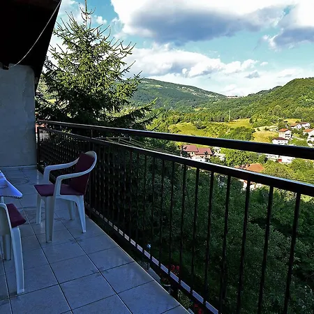 Keep Calm Garden Sarajewo