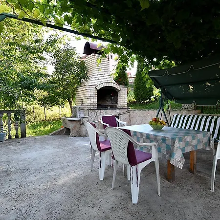 Keep Calm Garden Holiday home
